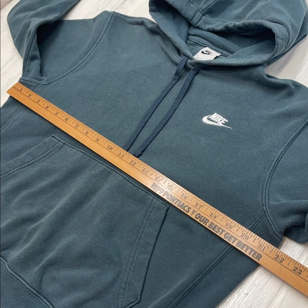 Nike Gray/Green Sportswear Club Fleece Pullover Hoodie Sz S